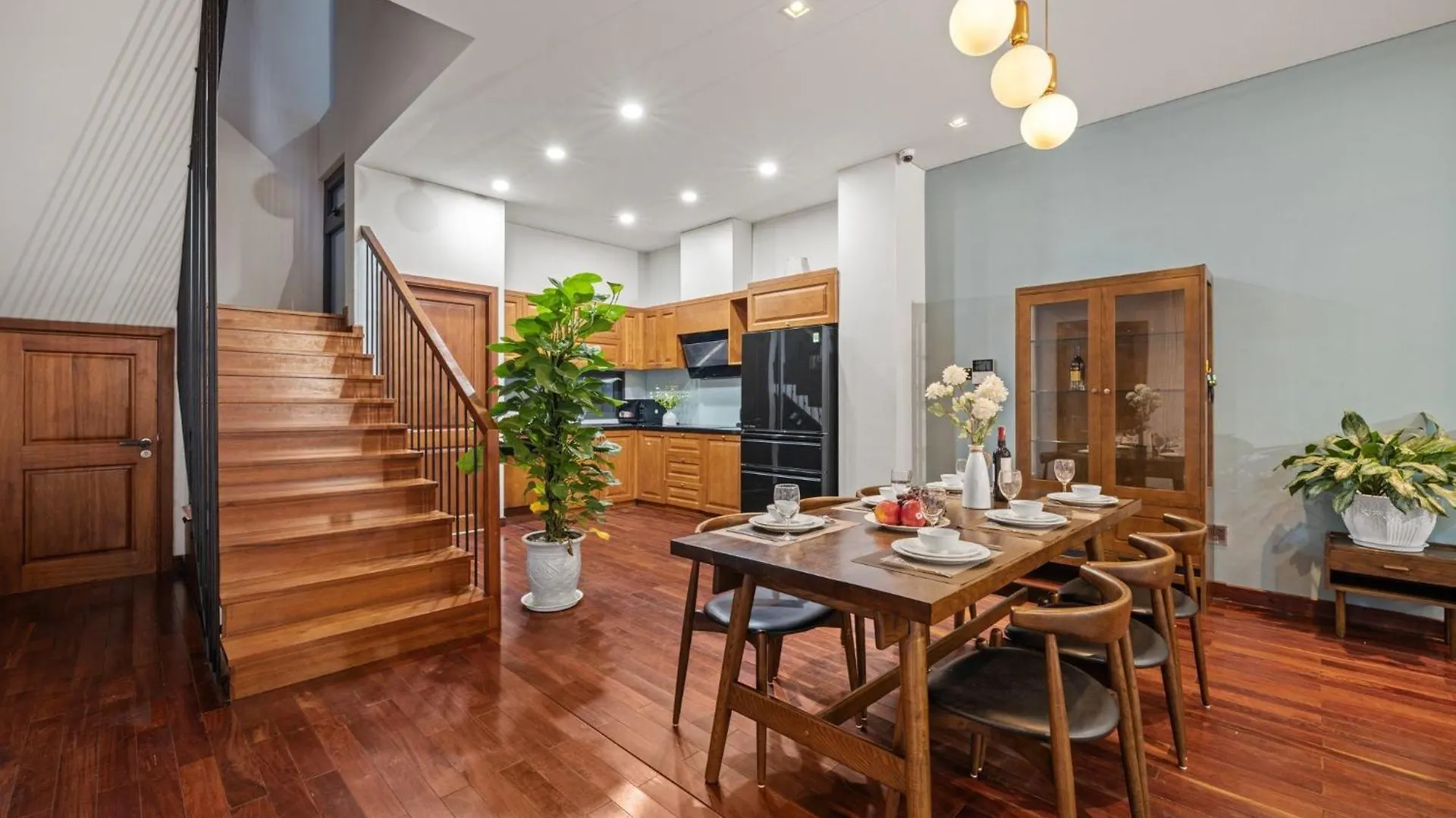 Khanh 3 Villa - Venuestay Da Nang 0*,  Vietnam